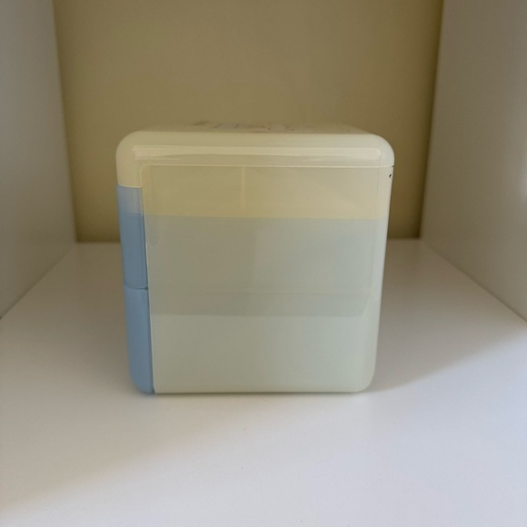 Miniso Sanrio Cinnamoroll Desk Storage Case with Drawers - Picture 9 of 16